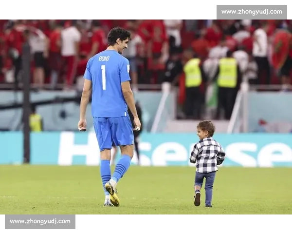 钢铁防线 + 10 次扑救！布努神扑定乾坤，门神复制 C 罗苦主时刻