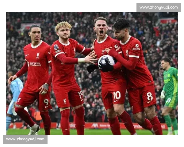 红黑军团鏖战银河战舰欧冠经典对决再燃激情巅峰之夜圣西罗传奇